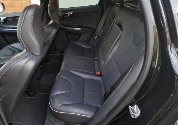 Volvo XC 60 cena 79800 przebieg: 199454, rok produkcji 2014 z Nasielsk małe 379